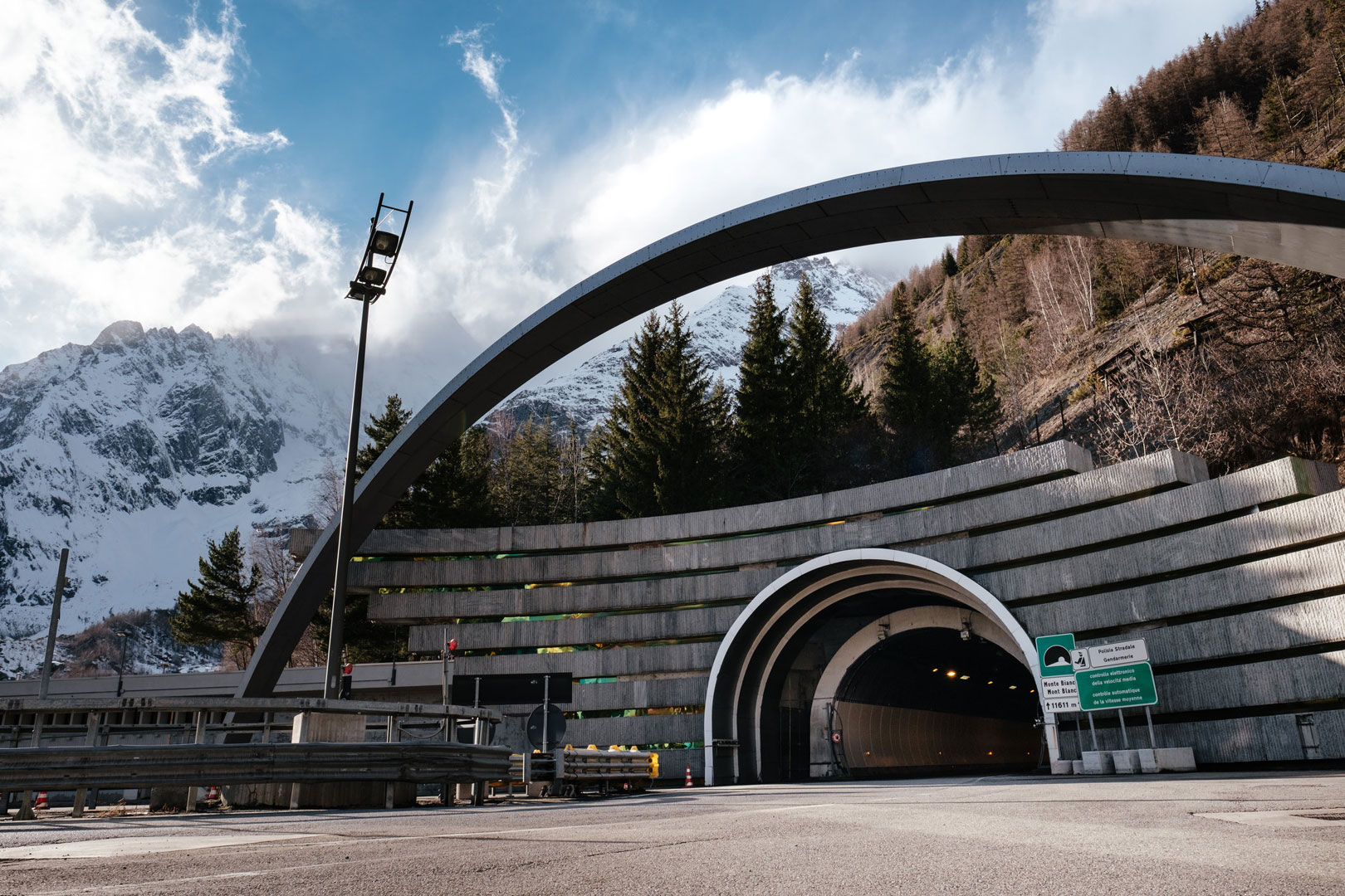 Tunnel Monte Bianco 2023 001 small 1080 v4